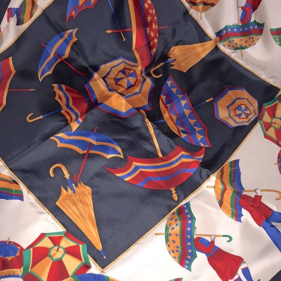 100% Silk Scarf made in Italy - Picture 2 of 5
